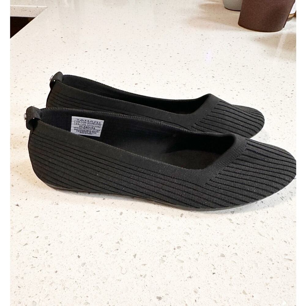 Tahari Vilamoura Knit Flats Black Vegan Slip-On Shoes Size 6.5 Comfort Casual